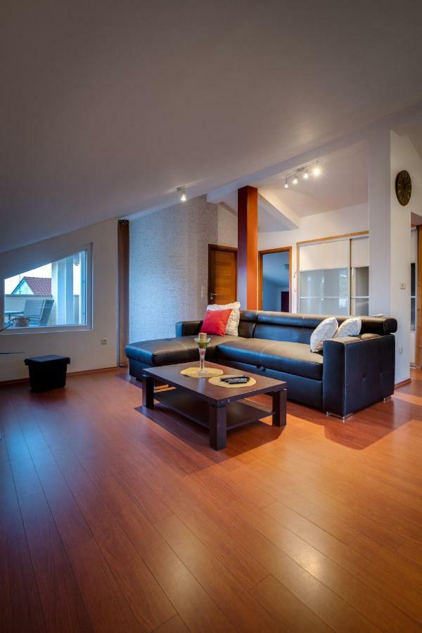 Apartman Nane Banjol Екстер'єр фото